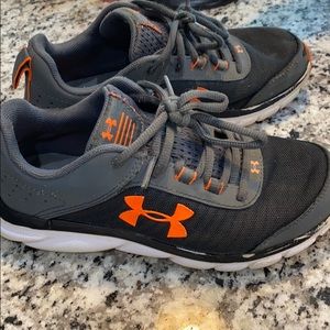 Boys under armor sneakers